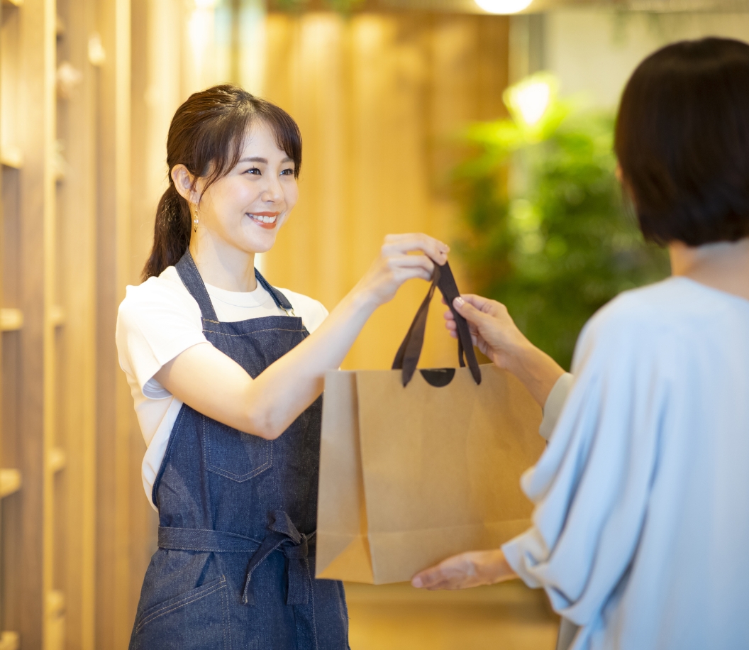 私たちJINGUは、一緒に働く仲間を募集しています。